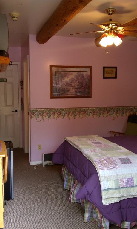 Nature'S Inn Bed And Breakfast Ahwahnee Bilik gambar